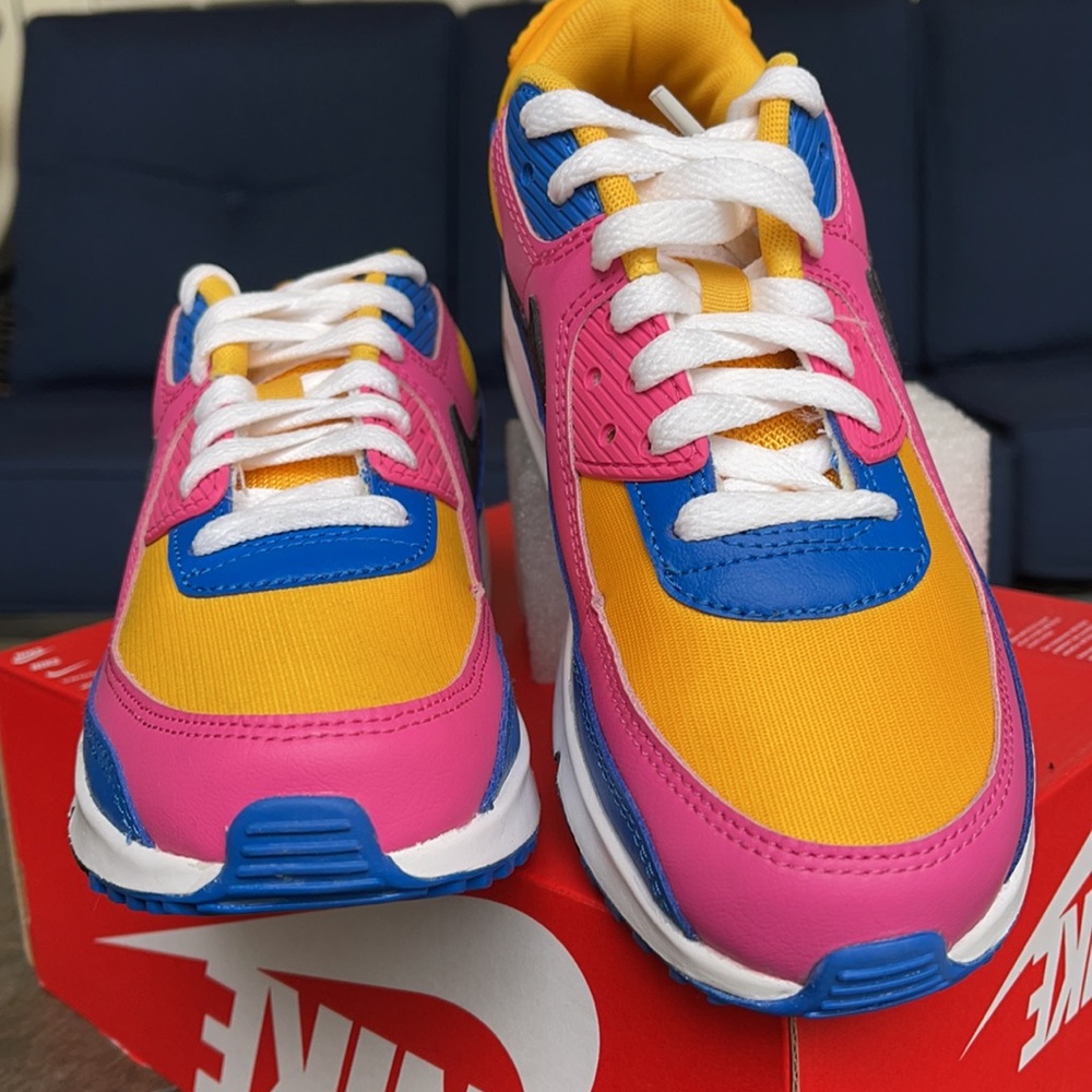 NIKE AIR MAX 90 WMNS - Picture 10 of 16